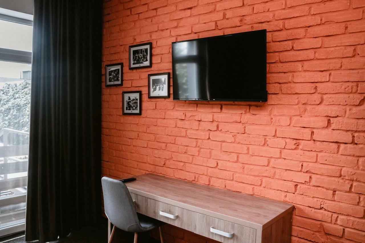 Clubhouse Hotell Ivano-Frankivsk Eksteriør bilde