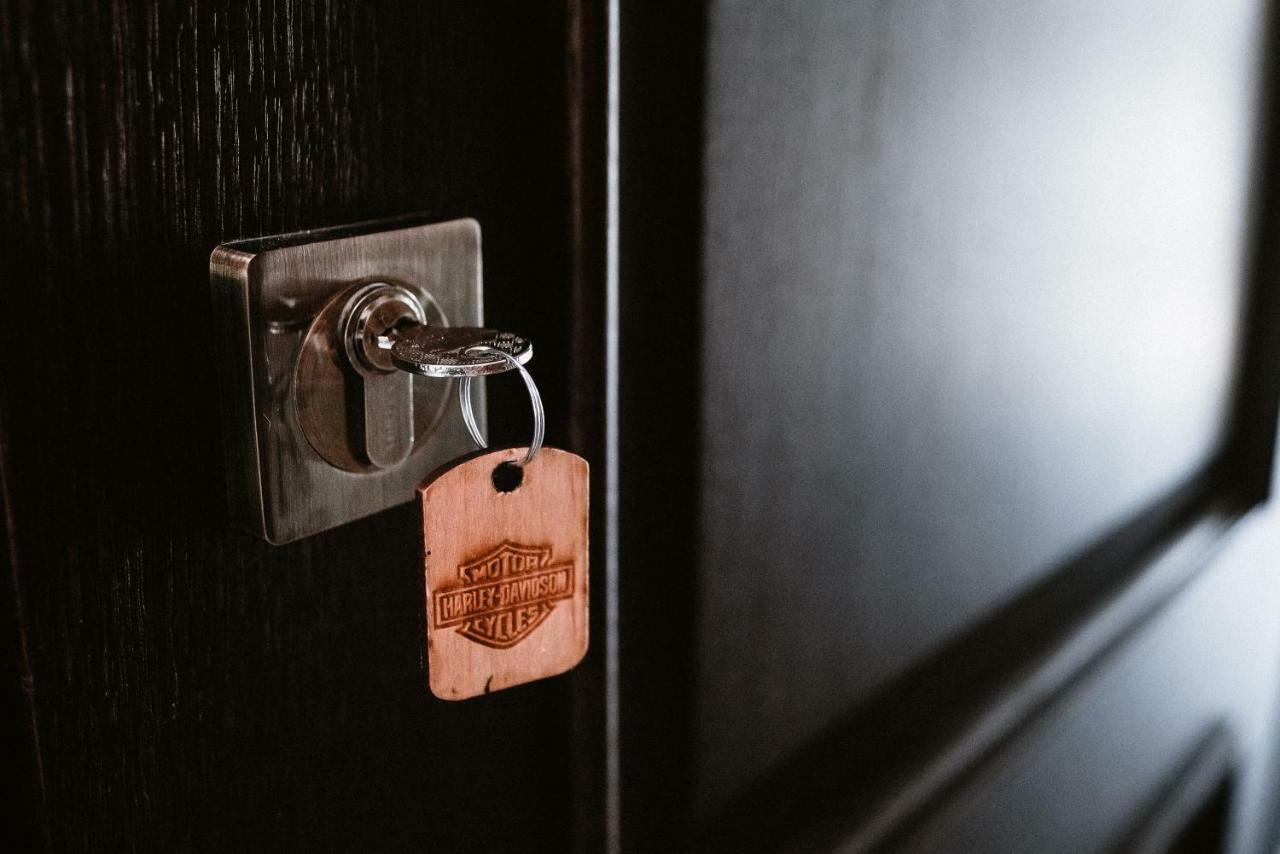 Clubhouse Hotell Ivano-Frankivsk Eksteriør bilde